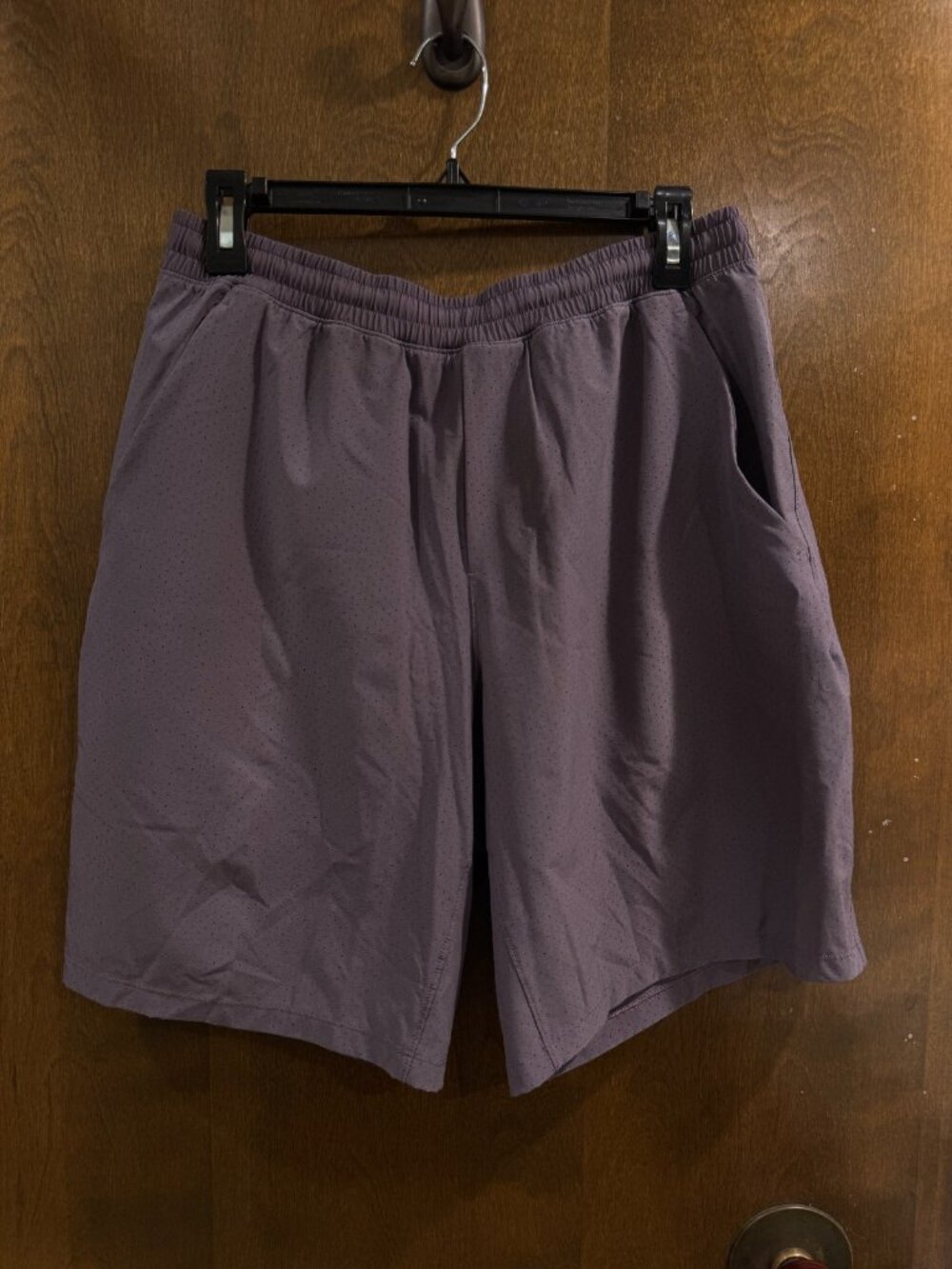 Lululemon Pace Breaker Short *Lined Perforated 9" Graphite Purple Size Large